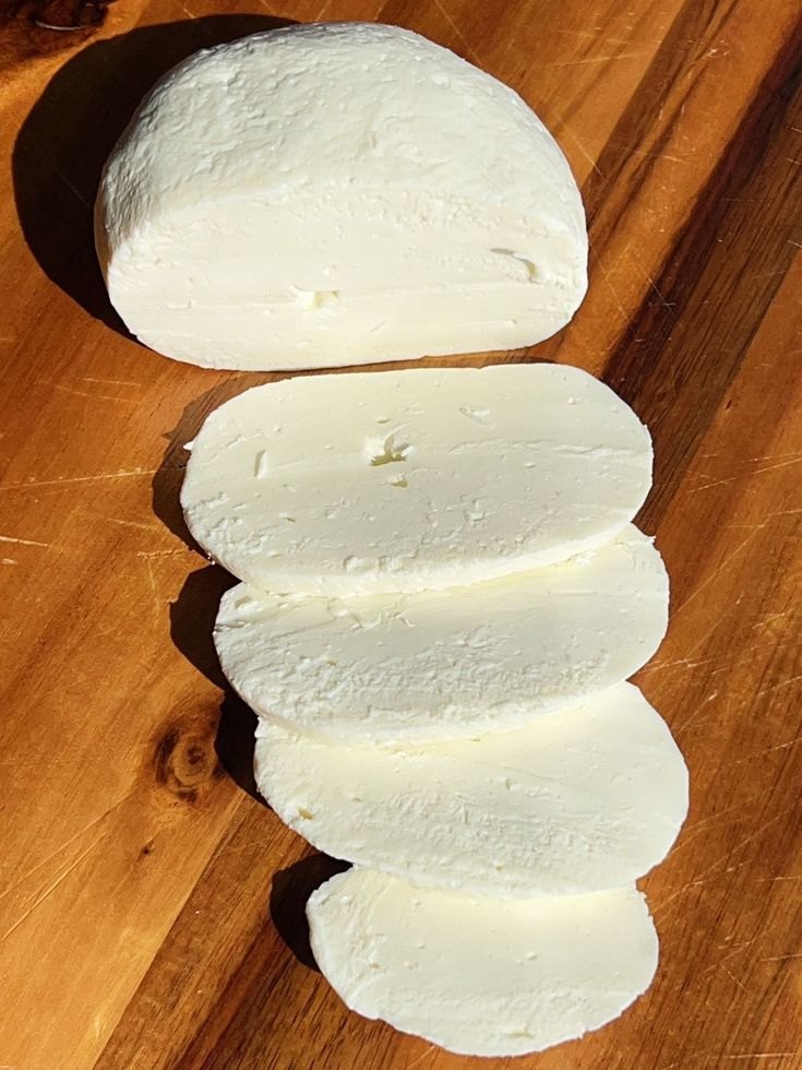mozzarella cheese pic1